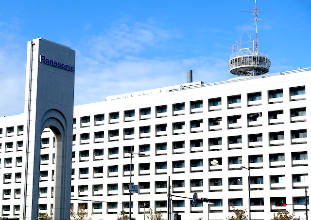 ▲写真は大阪府門真市にあるパナソニック本社。自動車関連事業は社内カンパニーである「オートモーティブ&インダストリアルシステムズ社」が担う